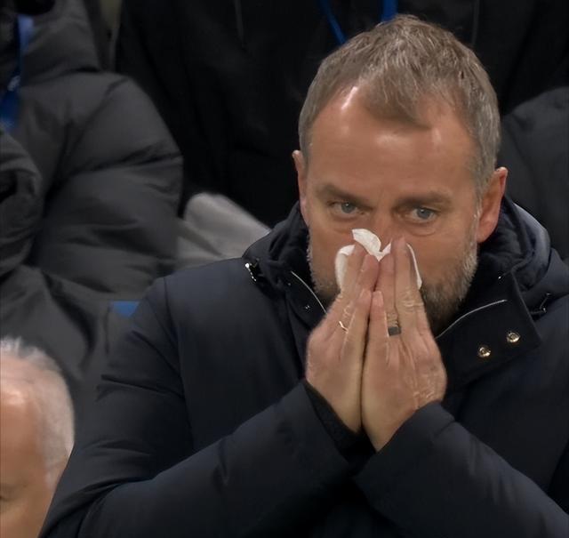 c7娱乐-巴萨客场遭遇惨败，欧冠前景堪忧