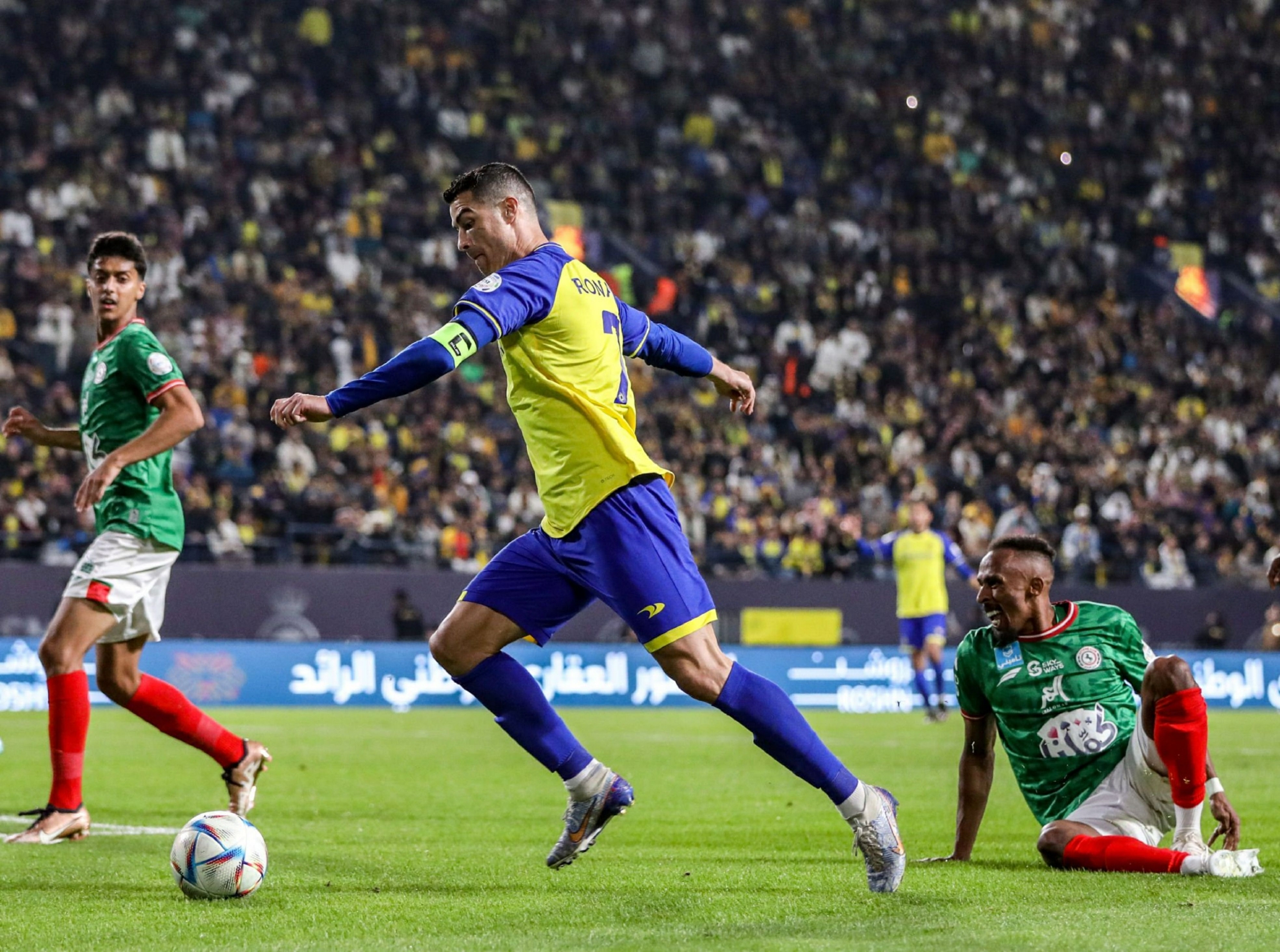 关于沙特阿拉伯足球超级联赛精英历险争夺的信息