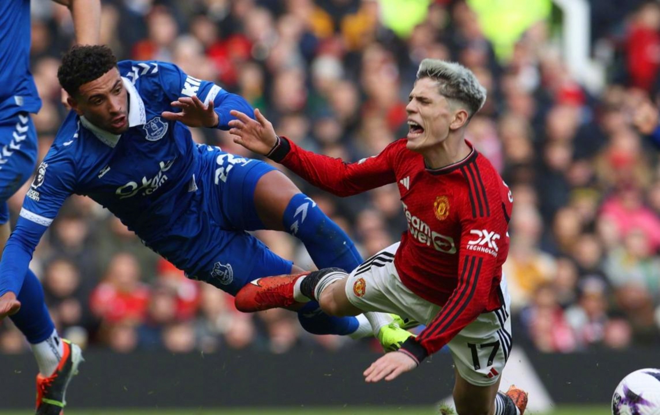 c7娱乐-东区德比赛前看点：曼联欲击败埃弗顿(曼联队和埃弗顿的赛程)