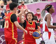雄鹿内线抢篮优势明显进攻效率高(雄鹿内线抢篮优势明显进攻效率高还是低)